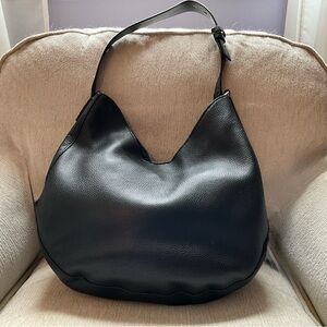 Banana Republic Black Pebbled Leather Hobo Bag - never used